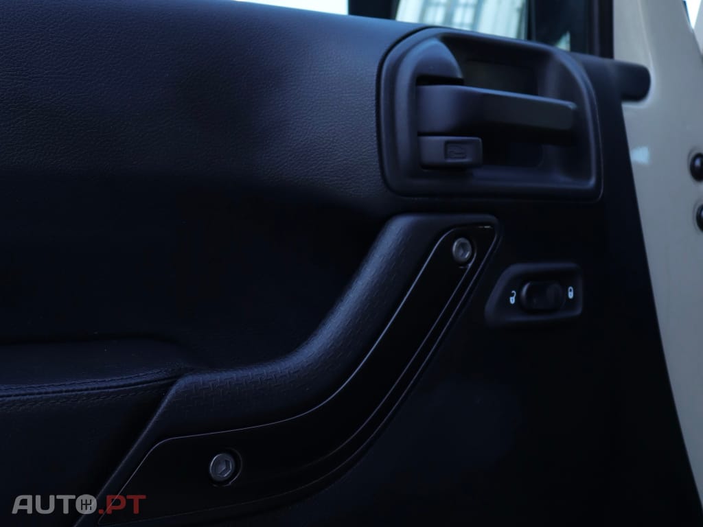 Jeep Wrangler 3.6 Auto Recon