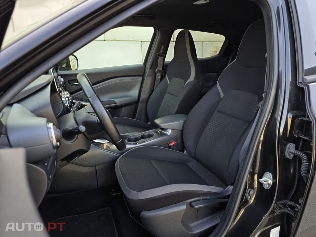 Nissan Juke 1.0 DIG-T N-Connecta