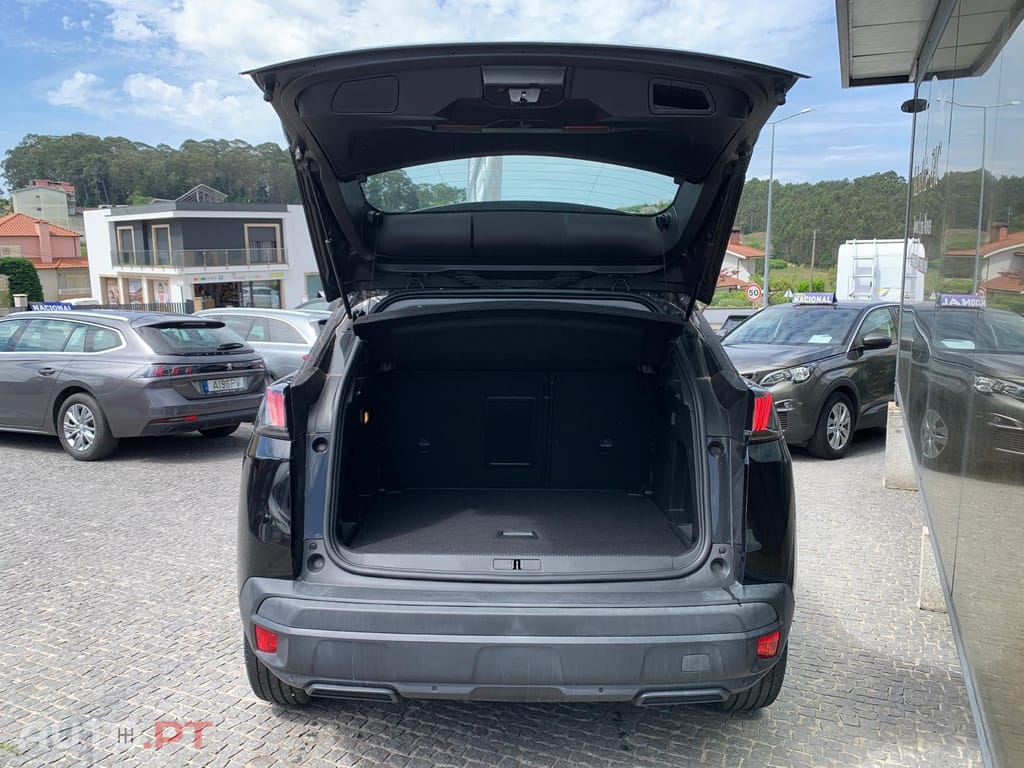 Peugeot 3008 1.5 BlueHDi Active