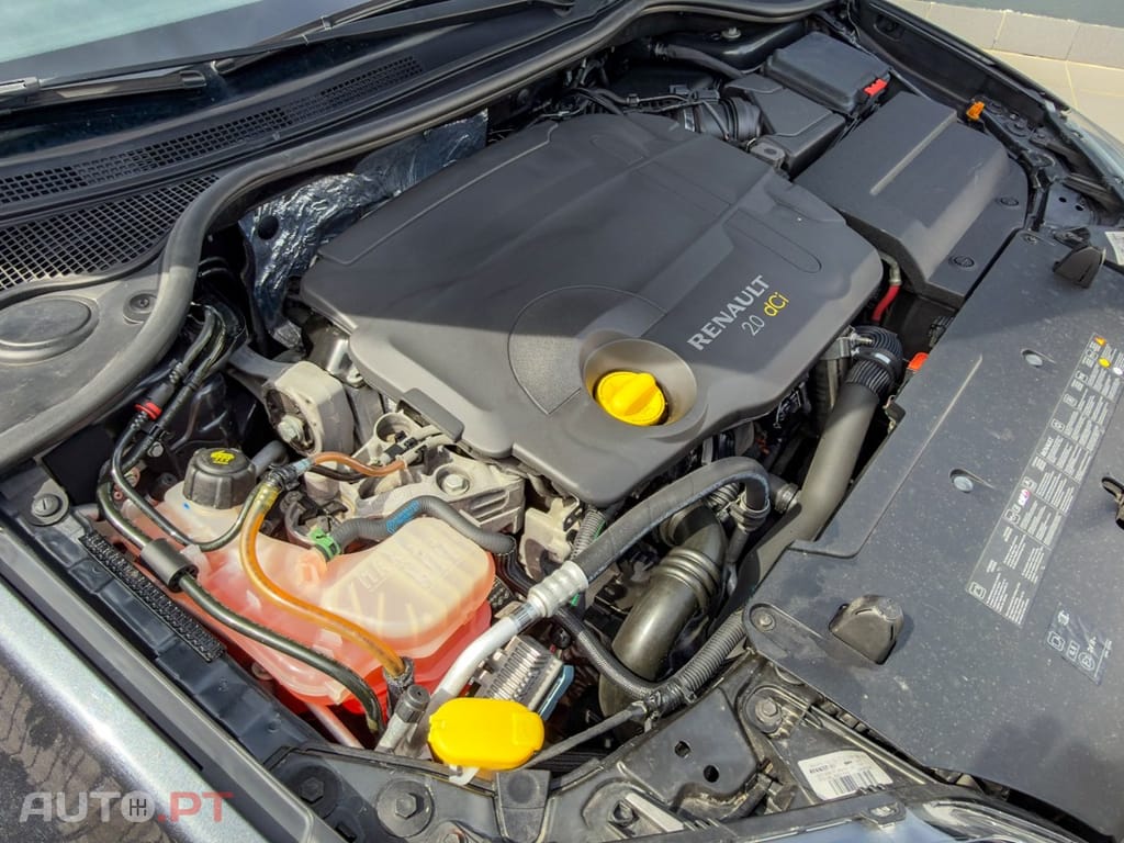 Renault Laguna Break 2.0 dCi Dynamique S 120g