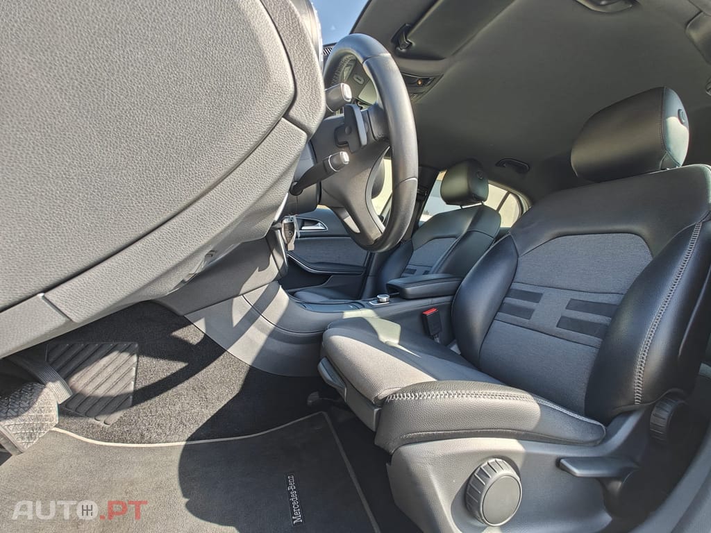 Mercedes-Benz GLA 180 1.5 Dci