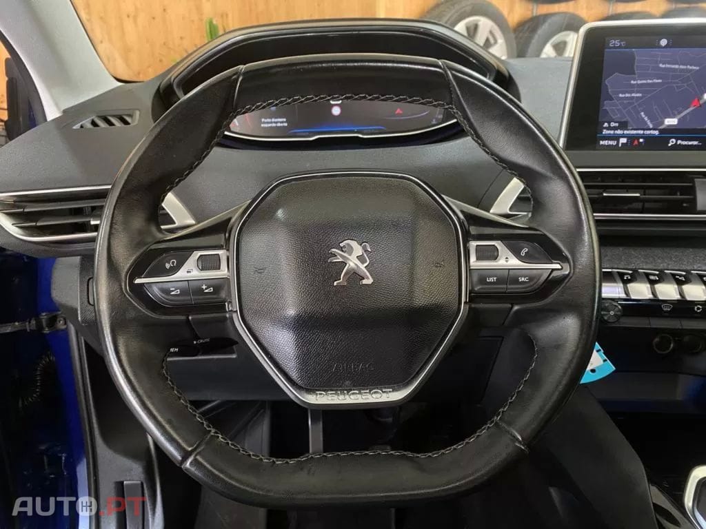 Peugeot 3008 1.2 PureTech Allure