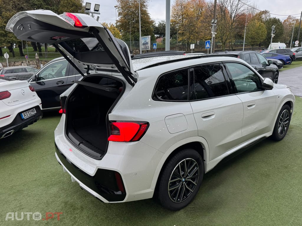 BMW X1 sDrive18d Pack Desportivo M