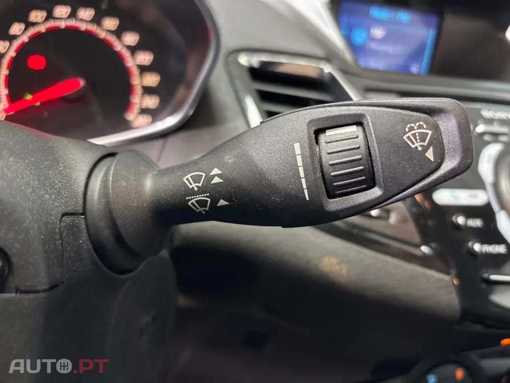 Ford Fiesta 1.6 EcoBoost ST200