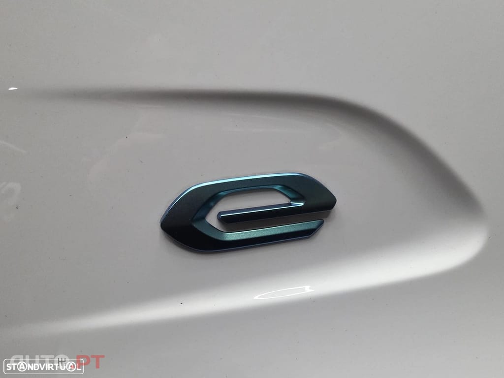 Peugeot E-208 50 kWh Style