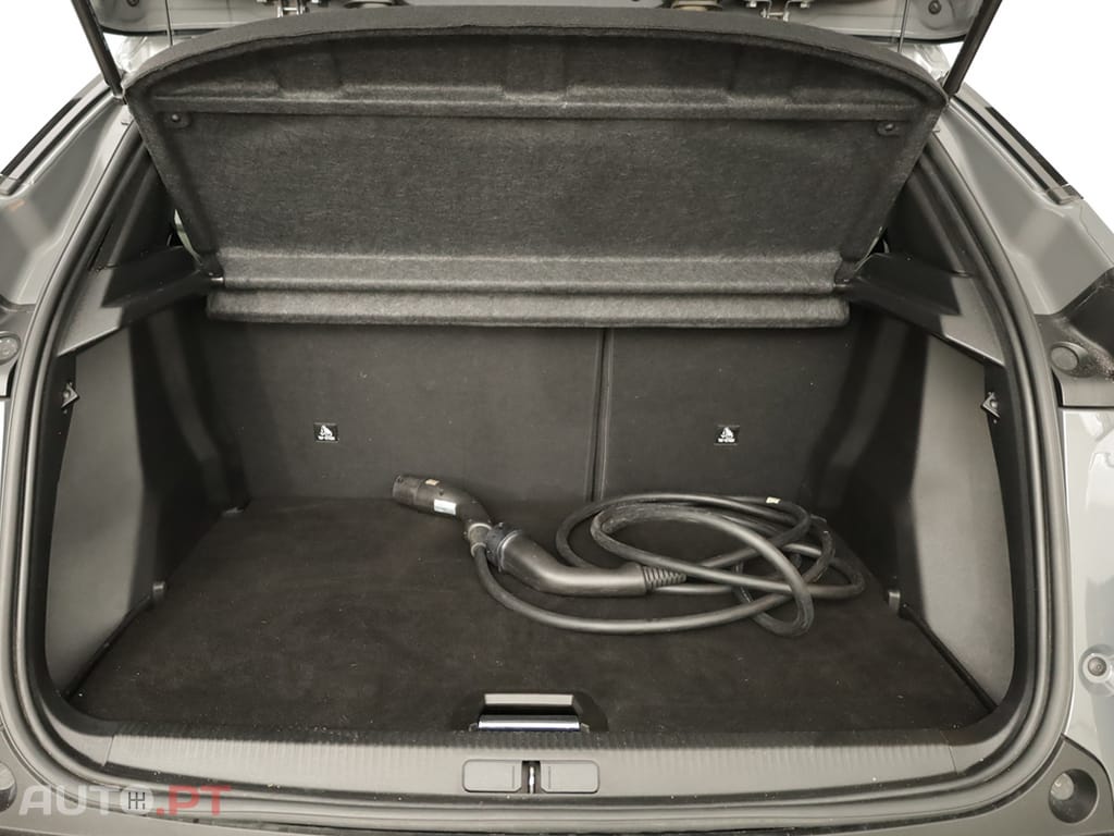 Peugeot E-2008 e-2008 50 kWh Allure