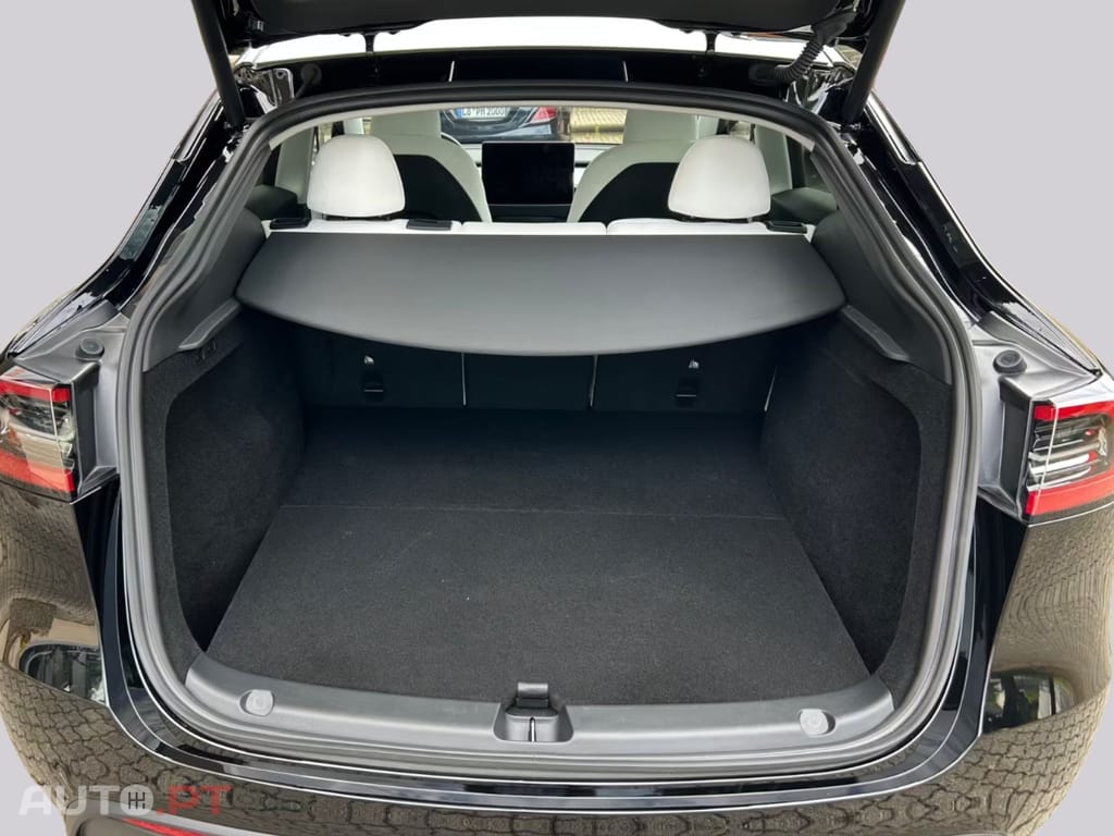 Tesla Model Y Performance Dual AWD I.V.A DEDUTIVEL 