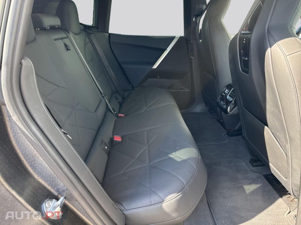 BMW iX I.V.A DEDUTIVEL xDrive50