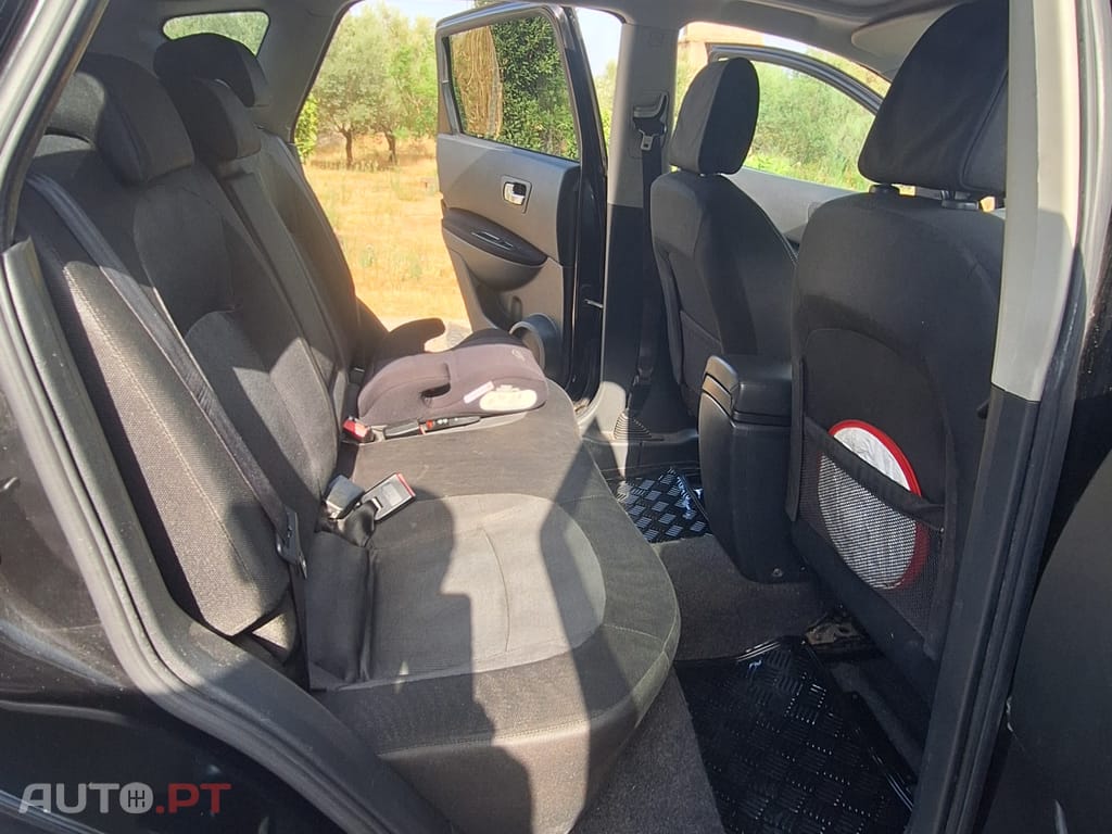 Nissan Qashqai 1.5 dCi Tekna Sport 18