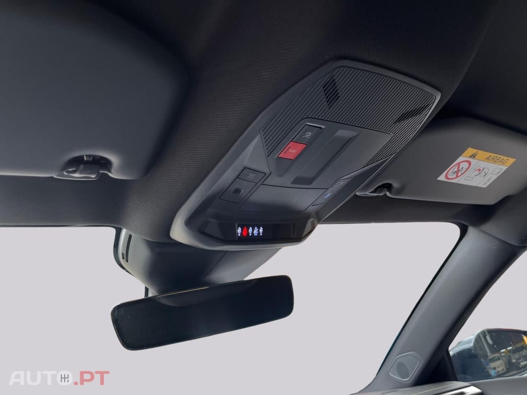 Peugeot 408 PHEV 180 e-EAT8 GT I.V.A DEDUTIVEL 