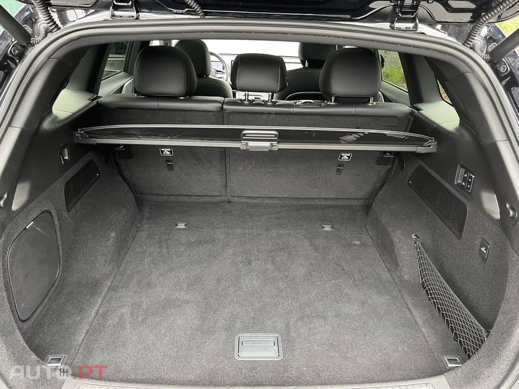 XPeng G9 98 kWh AWD Performance