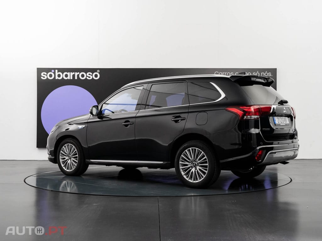 Mitsubishi Outlander 2.4 Instyle