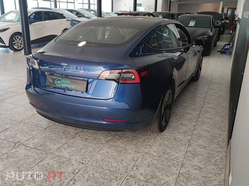 Tesla Model 3 Standard Range Plus RWD
