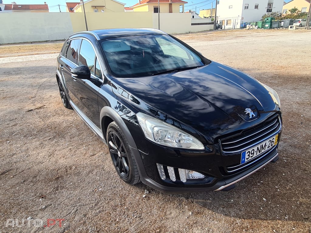 Peugeot 508 RXH Hybrid4