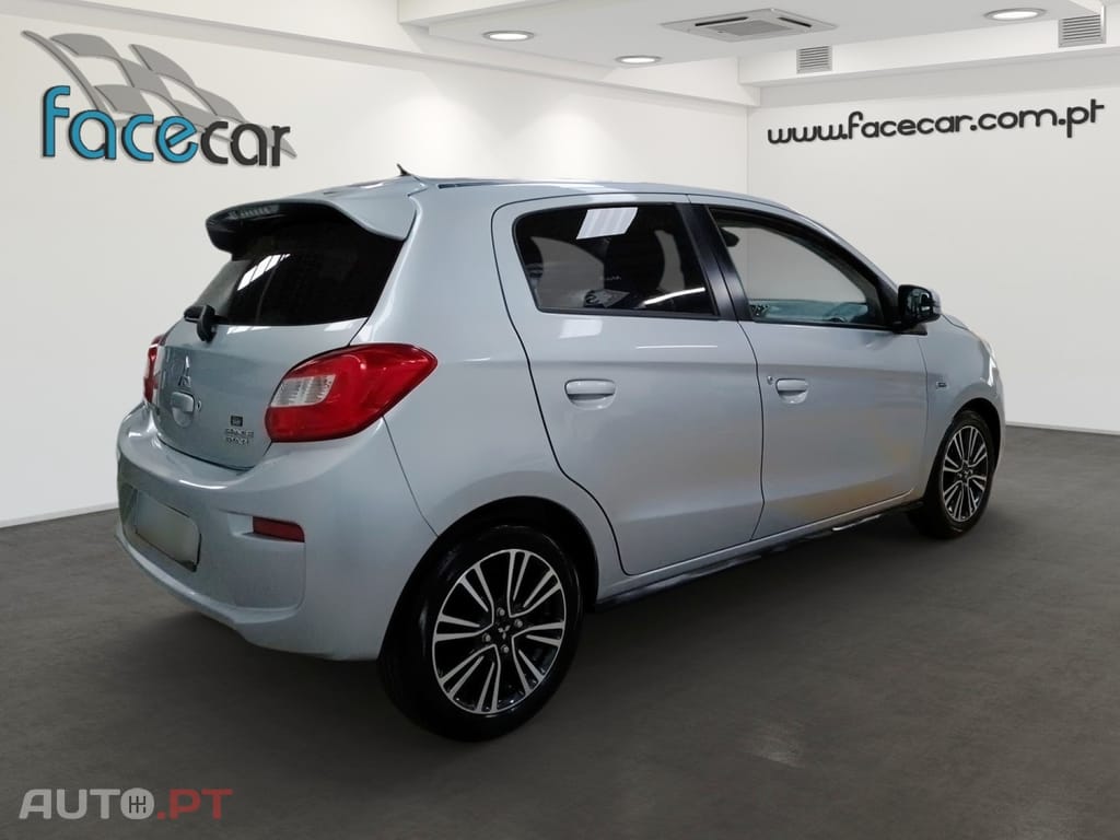 Mitsubishi Space Star 1.2 Intense Connect Edition