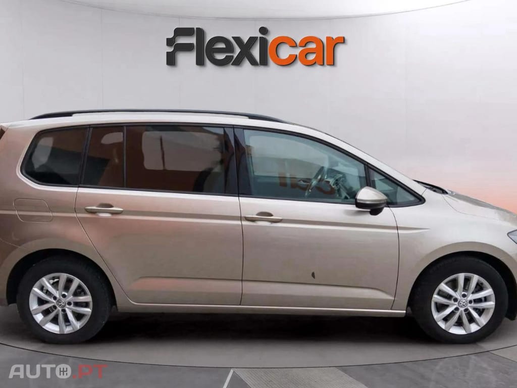 Volkswagen Touran 1.6 TDI Confortline DSG