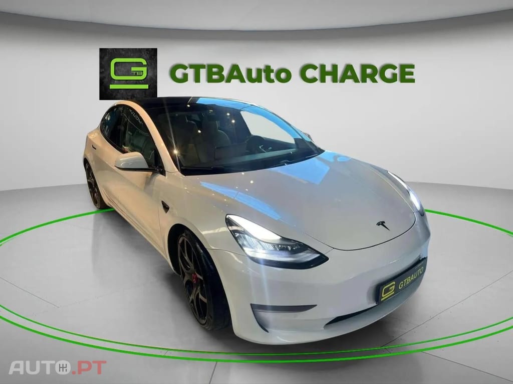Tesla Model 3 PERFORMACE DUAL MOTOR