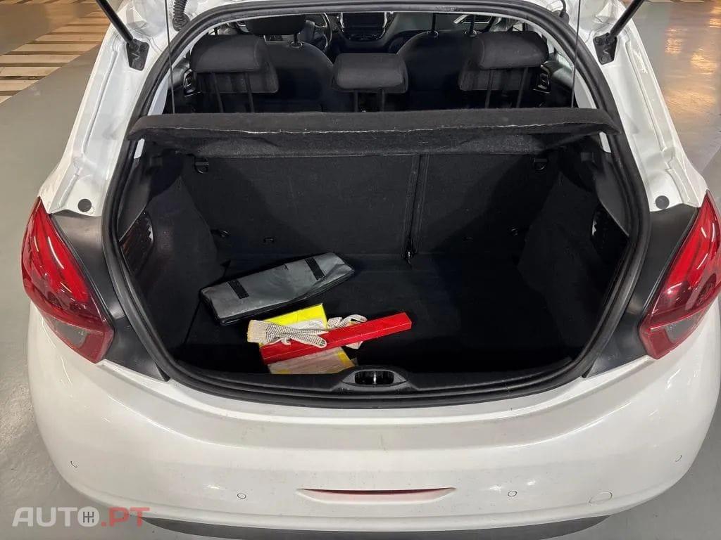 Peugeot 208 1.2 PureTech Allure