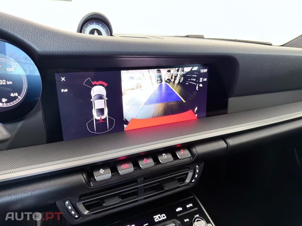 Porsche 911 Carrera PDK