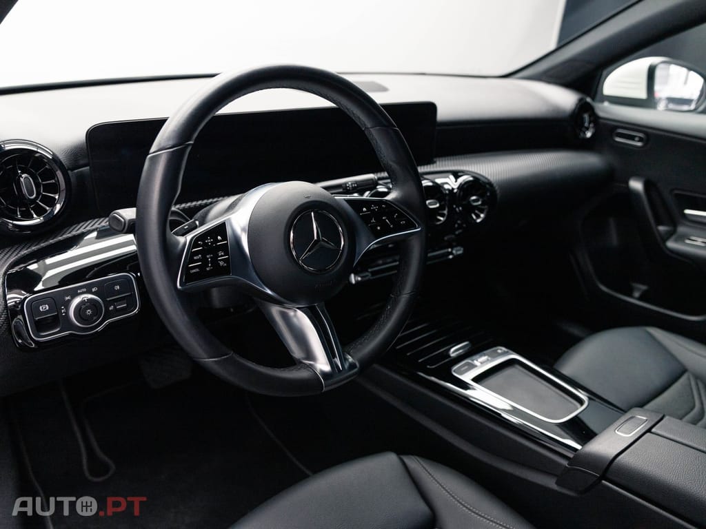 Mercedes-Benz A 200 Standard