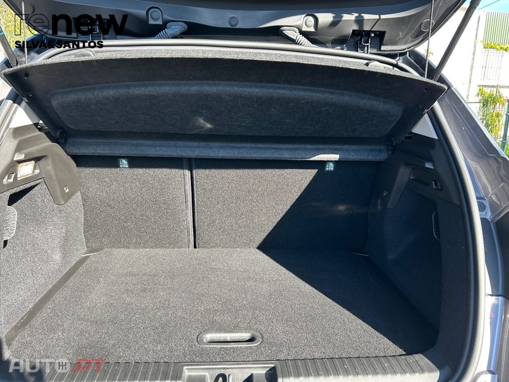 Renault Captur Techno TCe 100 Bi-Fuel
