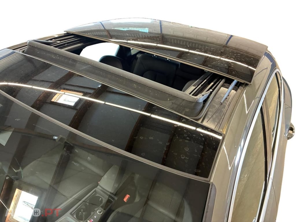 Audi Q3 45 TFSIe S line S tronic