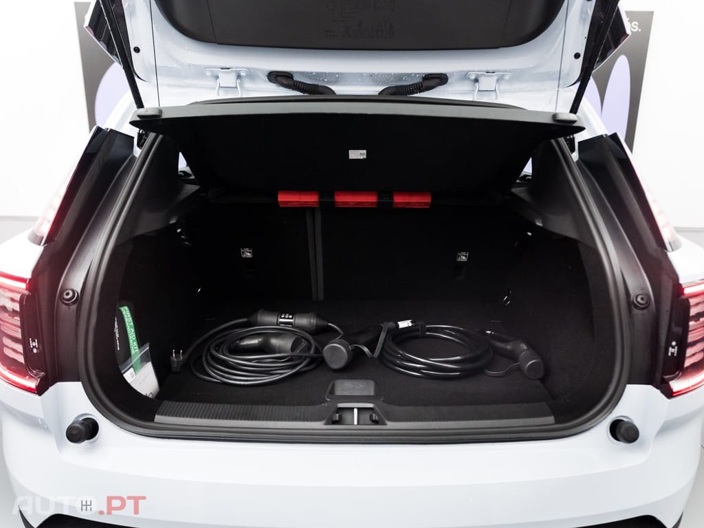 Volvo EX30 51 kWh Single Motor Core