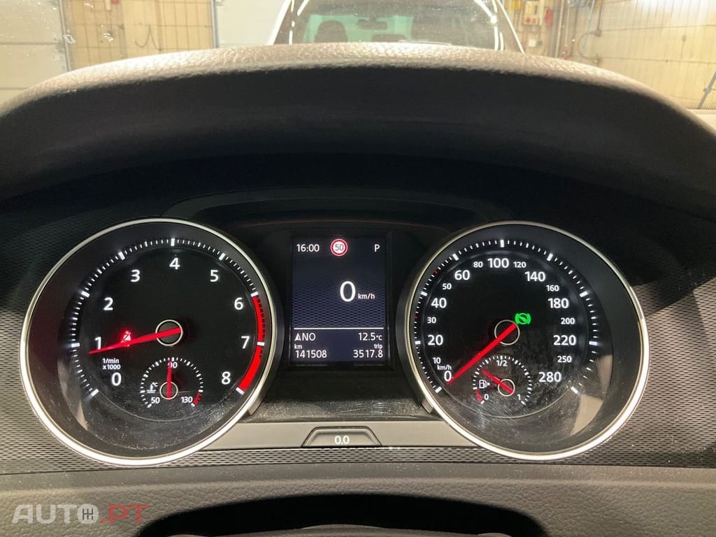 Volkswagen Golf 2.0 TSi GTi DSG Performance