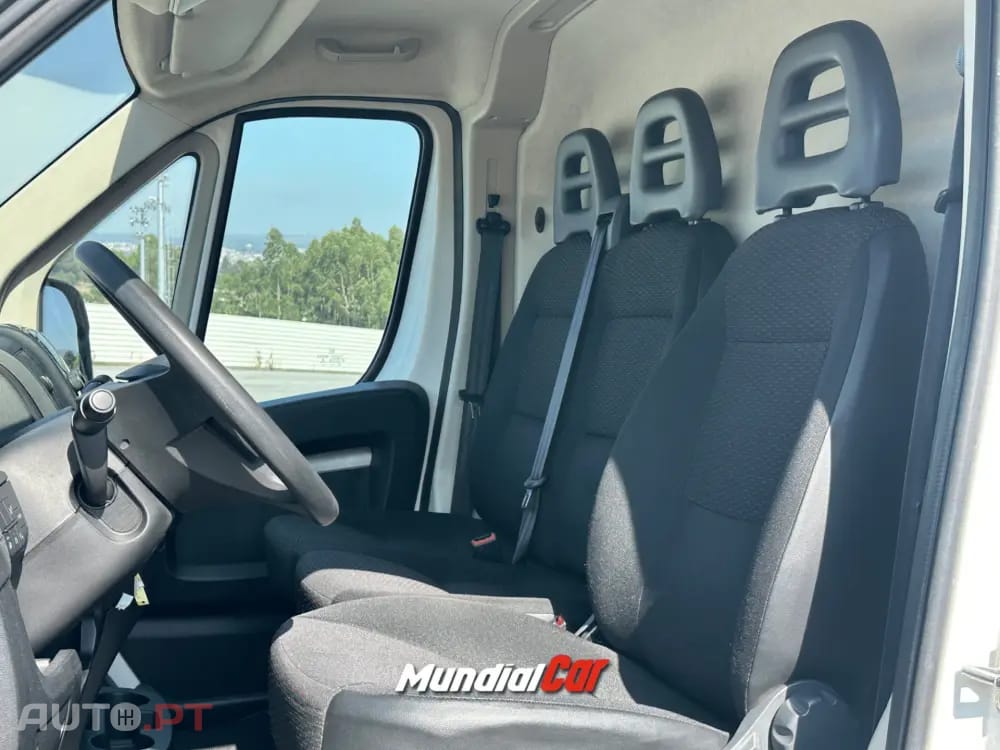 Peugeot Boxer 2.2 BlueHDi 330 L1H1 Pro
