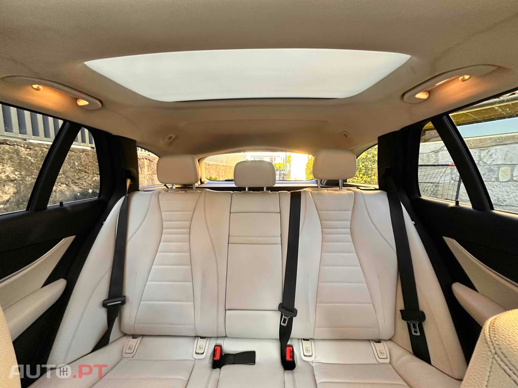 Mercedes-Benz E 200 d T 9G-TRONIC