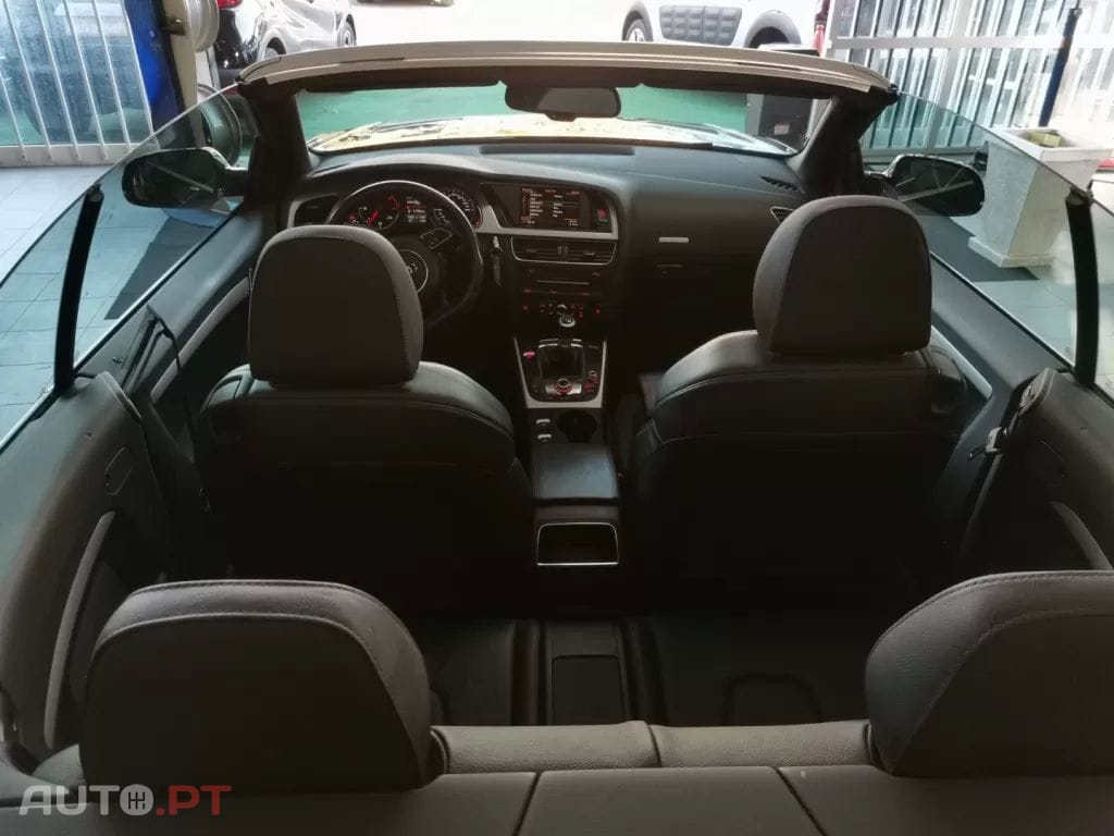 Audi Cabriolet 2.0 TDi S-line