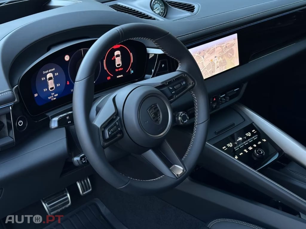 Porsche Macan I.V.A DEDUTIVEL Turbo
