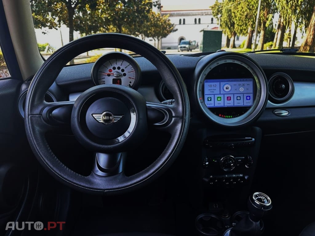 MINI Cooper One 1.6