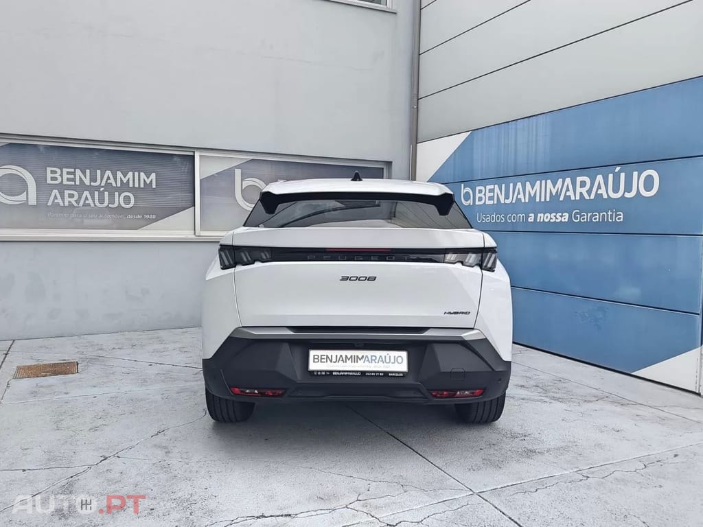 Peugeot 3008 1.2 Hybrid Allure Pack e-DCS6