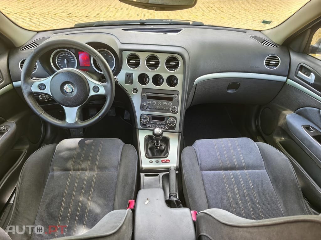 Alfa Romeo 159 1.9 JTDm 16V Sportiva