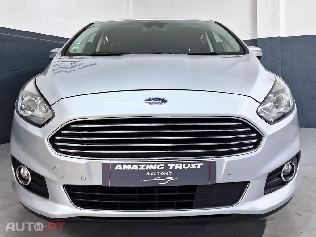 Ford S-Max 2.0 TDCi Titanium