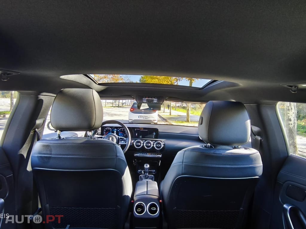 Mercedes-Benz CLA 180 d Shooting Brake Business Solutions