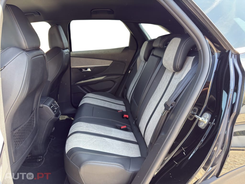 Peugeot 3008 1.6 Hybrid GT Line e-EAT8