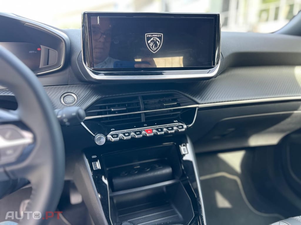 Peugeot E-2008 54 kWh Allure