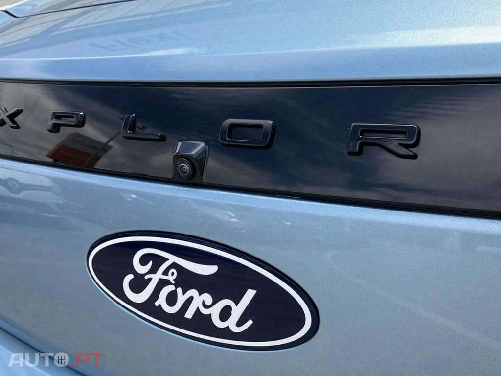 Ford Explorer 77 kWh Premium