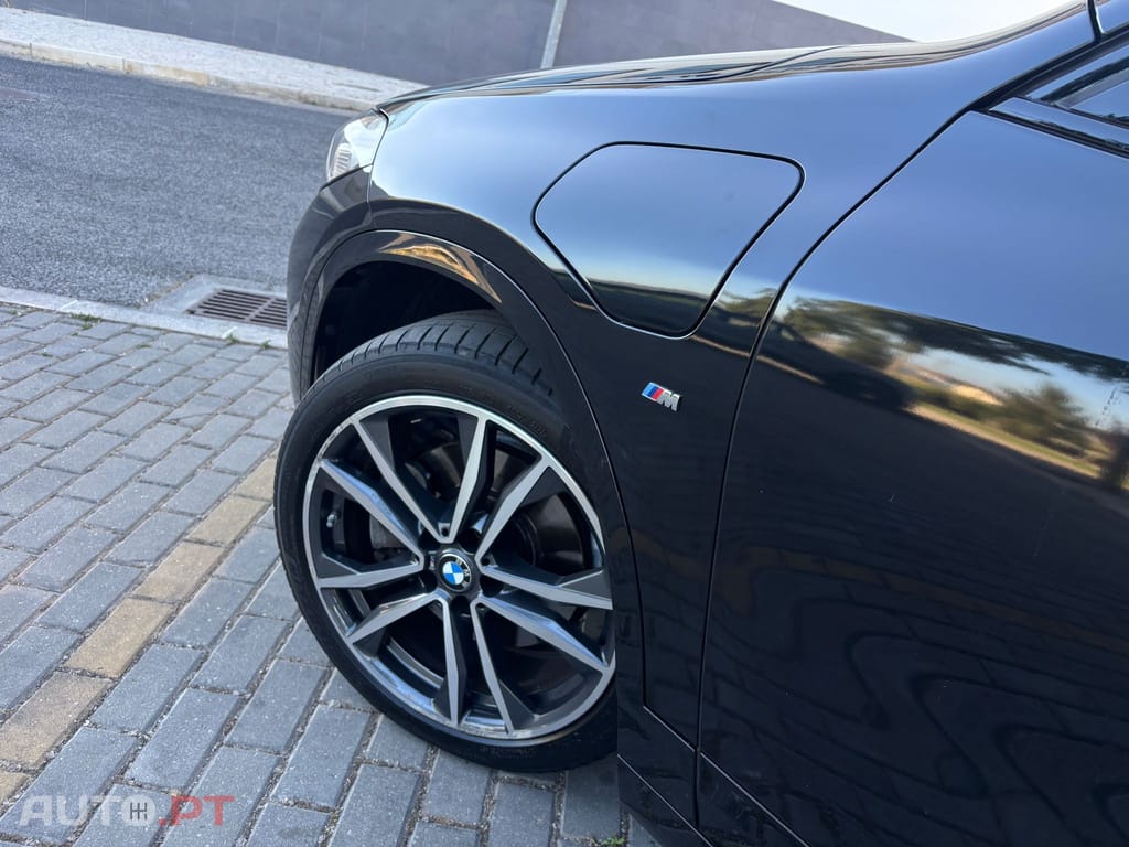 BMW X2 25 e xDrive X Pack M