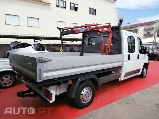 Peugeot Boxer HDi 333 L2H2 Confort