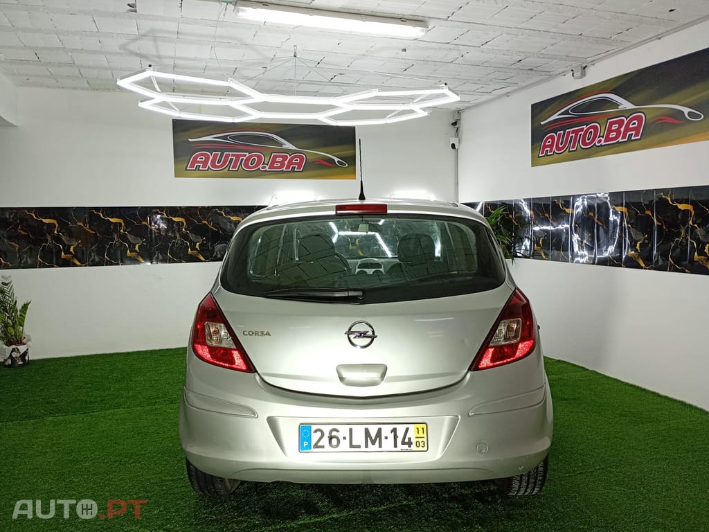 Opel Corsa 1.2 Enjoy FlexFuel