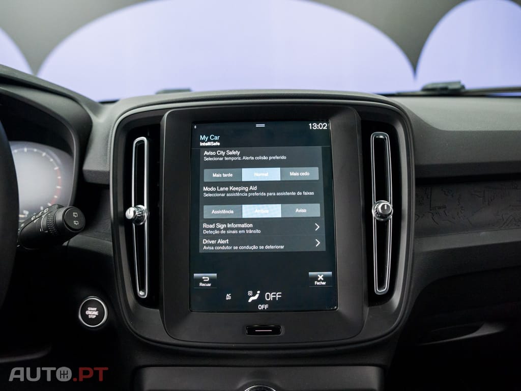 Volvo XC40 1.5 T2 Momentum Core