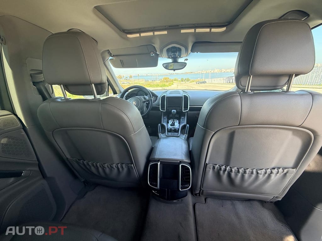 Porsche Cayenne Cayenne II 3.0 V6