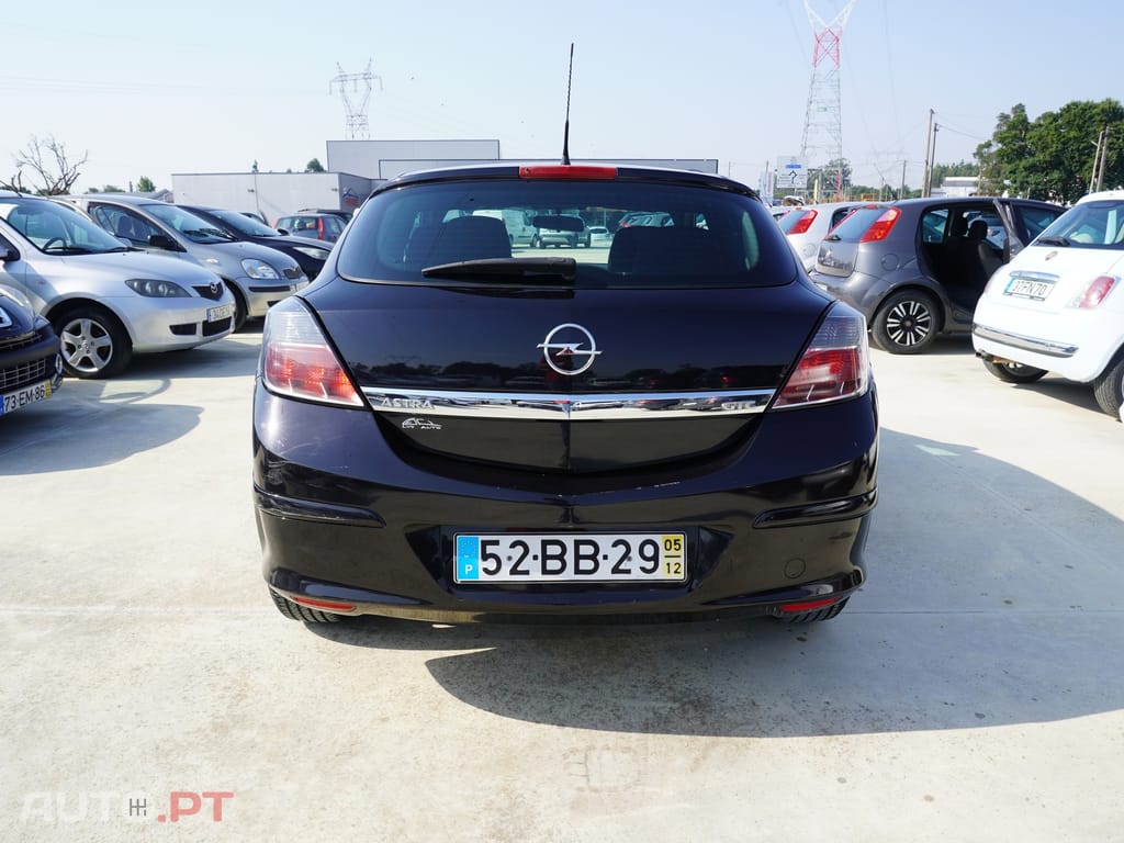 Opel Astra GTC 1.7 CDTi
