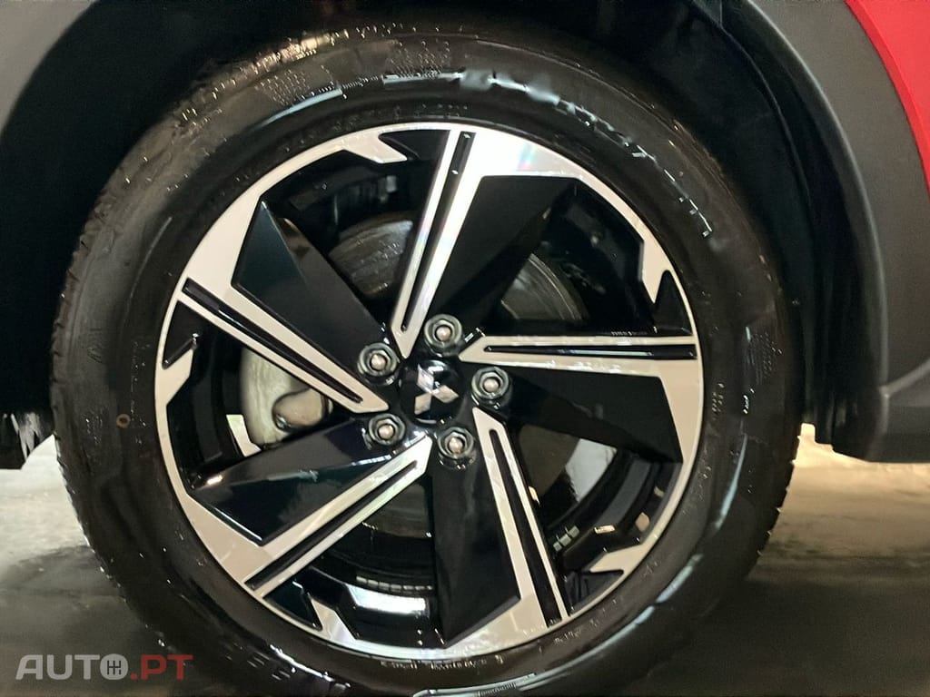Mitsubishi Eclipse Cross 2.4 PHEV eMotion
