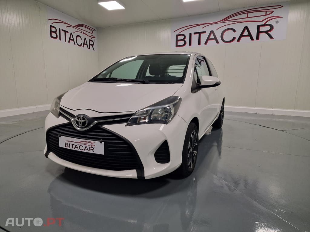 Toyota Yaris BIZZ 1.4 D-4D 90CV IVA DEDUTIVEL