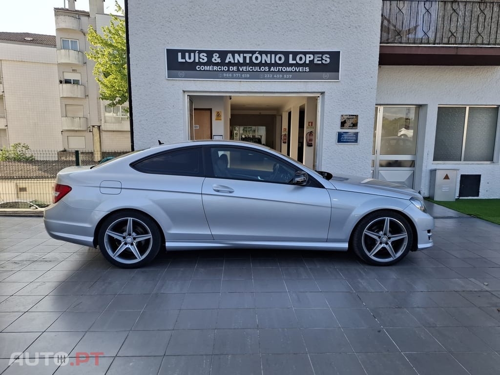 Mercedes-Benz C 220 C220 AMG