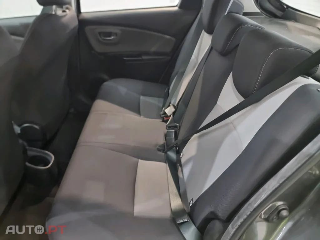 Toyota Yaris 1.5 HSD Comfort